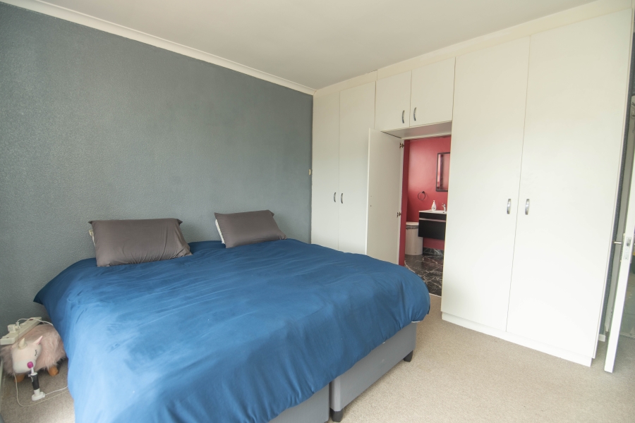 3 Bedroom Property for Sale in Summerstrand Eastern Cape